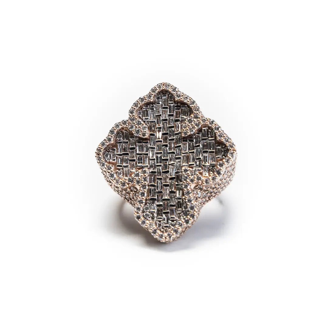 Luxury Men's 10K Rose Gold Cross Ring with Baguette Round VS1 Diamonds